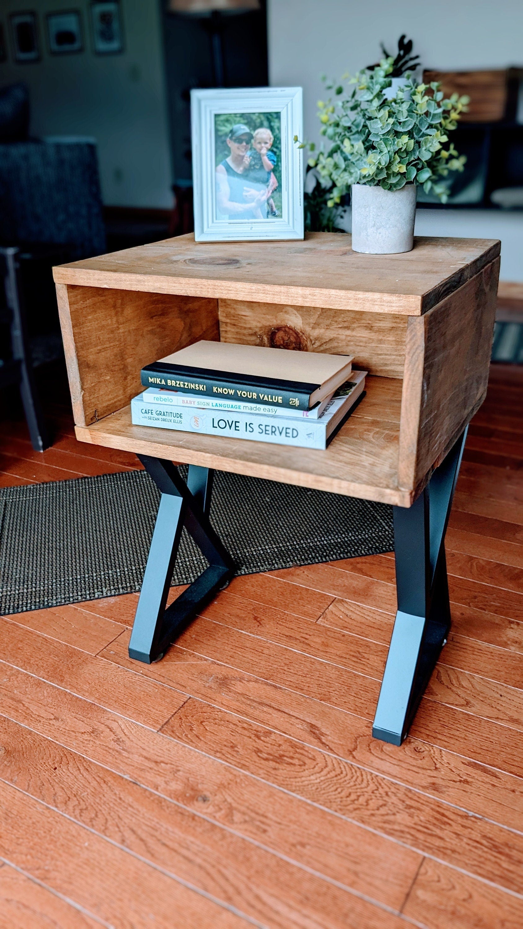 Wooden Night Stand Bedroom Furniture Compact Natural Wood Bedside Table Living Room End Table Furniture Small Table Handmade Side Table